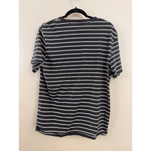 Lucky Brand Mens Gray/White Striped T-Shirt Size L Supima Cotton Crew Neck - Picture 2 of 6